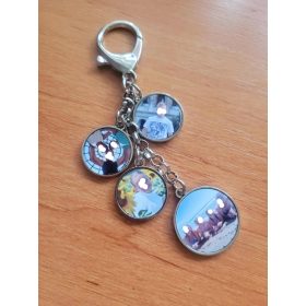 Fém kulcstartó 4 db fényképpel